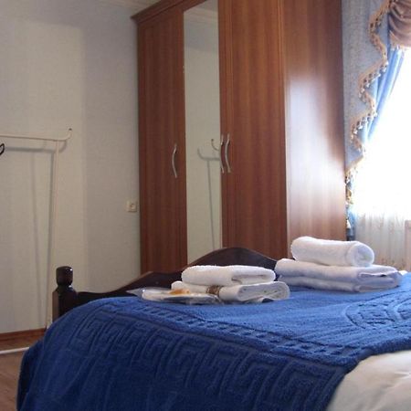 Blue Guest House Samtredia エクステリア 写真